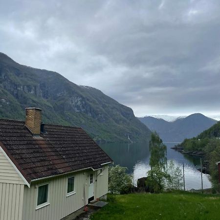 Aurland Feriehus Εξωτερικό φωτογραφία